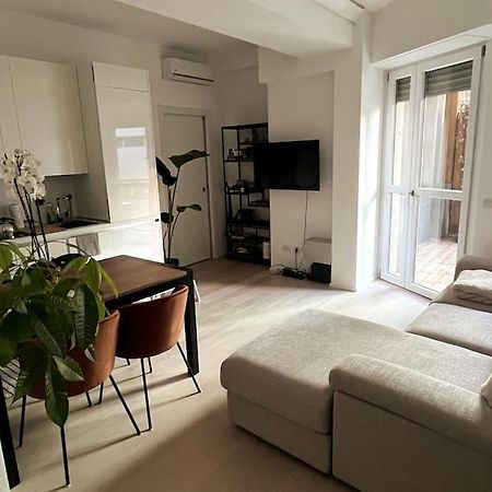 Modern Apartment - Walking Distance To Milan Central Station Eksteriør bilde