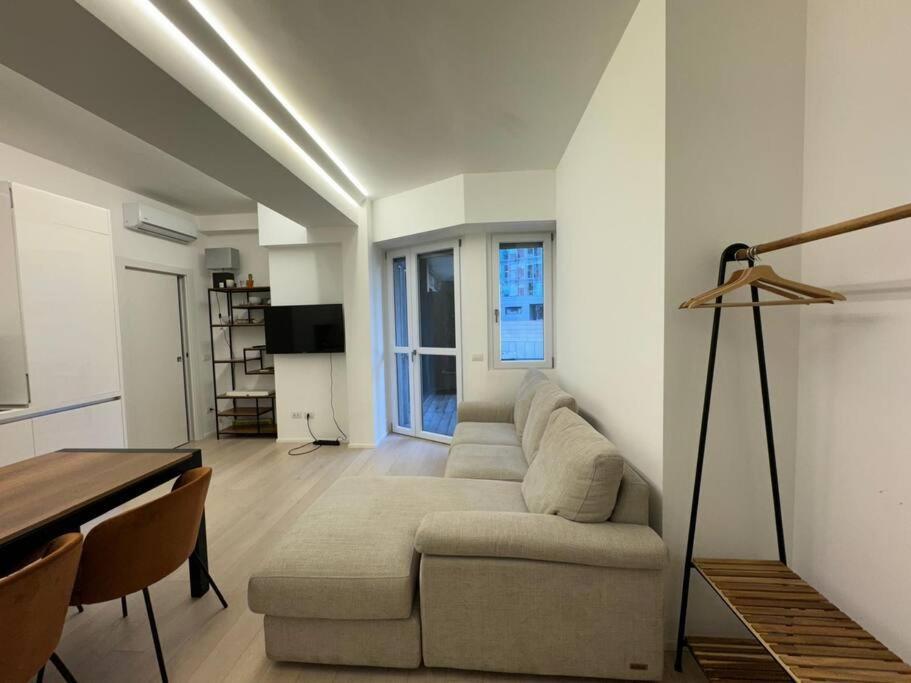 Modern Apartment - Walking Distance To Milan Central Station Eksteriør bilde